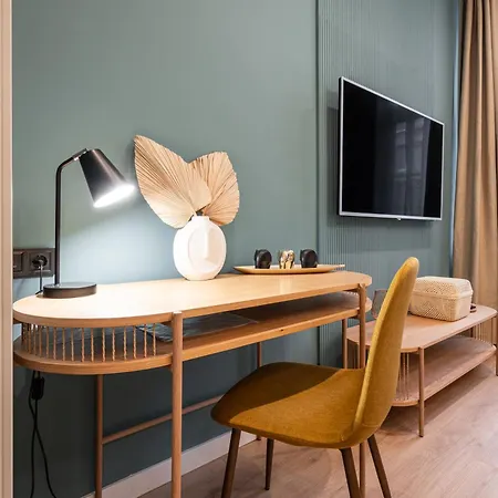 Διαμέρισμα New Downtown Bliss - A Homelike Haven Βουδαπέστη