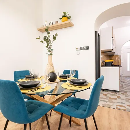 New Downtown Bliss - A Homelike Haven