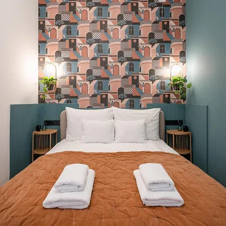 New Downtown Bliss - A Homelike Haven Apartment