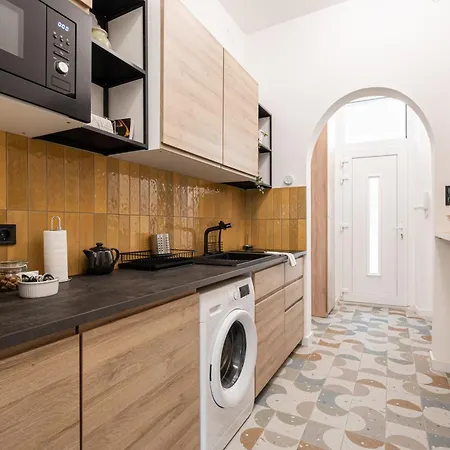 New Downtown Bliss - A Homelike Haven Βουδαπέστη